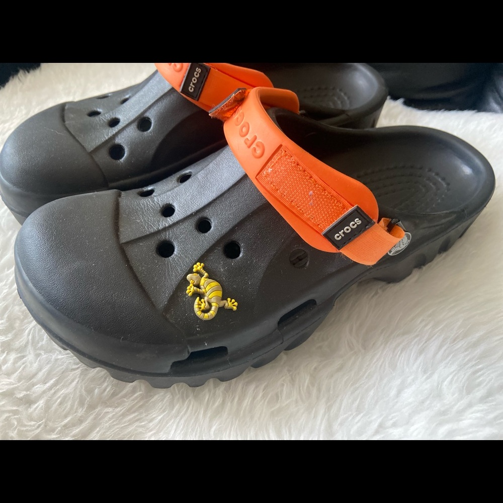 CROCS!!!!